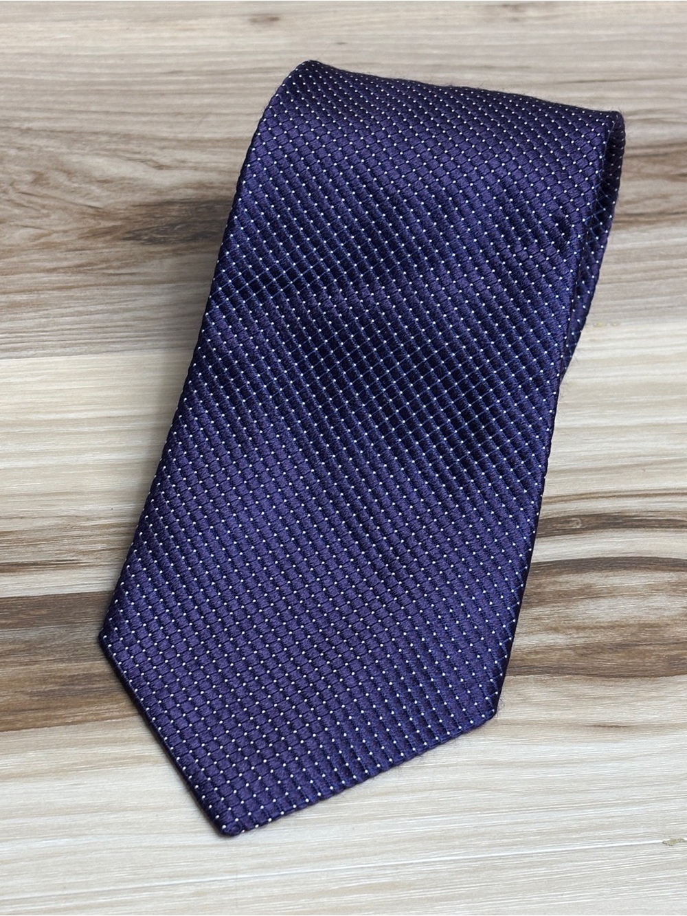 Ermenegildo Zegna purple silk tie 59”by 3.75